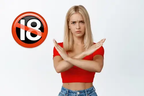 young-woman-looks-concerned-shows-cross-stop-gesture-disapprove-smth-bad-prohibit-standing-white-background-no-one-under-eighteen-symbol_1f51e